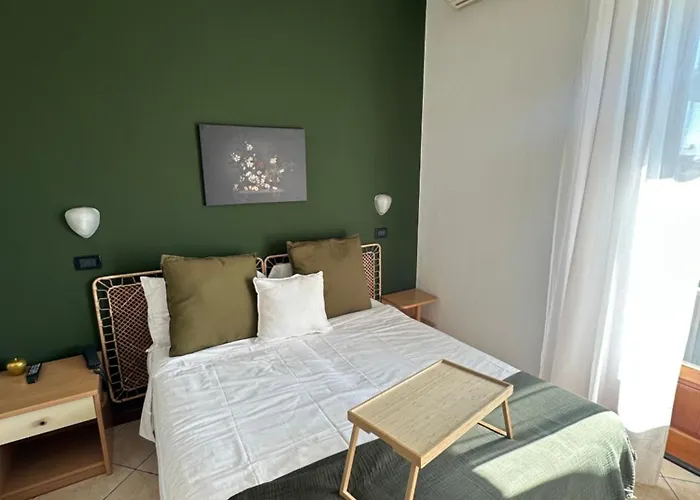 La Riviera 3*