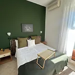 La Riviera 3*
