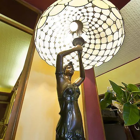 La Riviera Hotel 3*